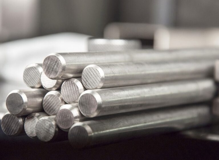 Mua cây đặc Inox 304